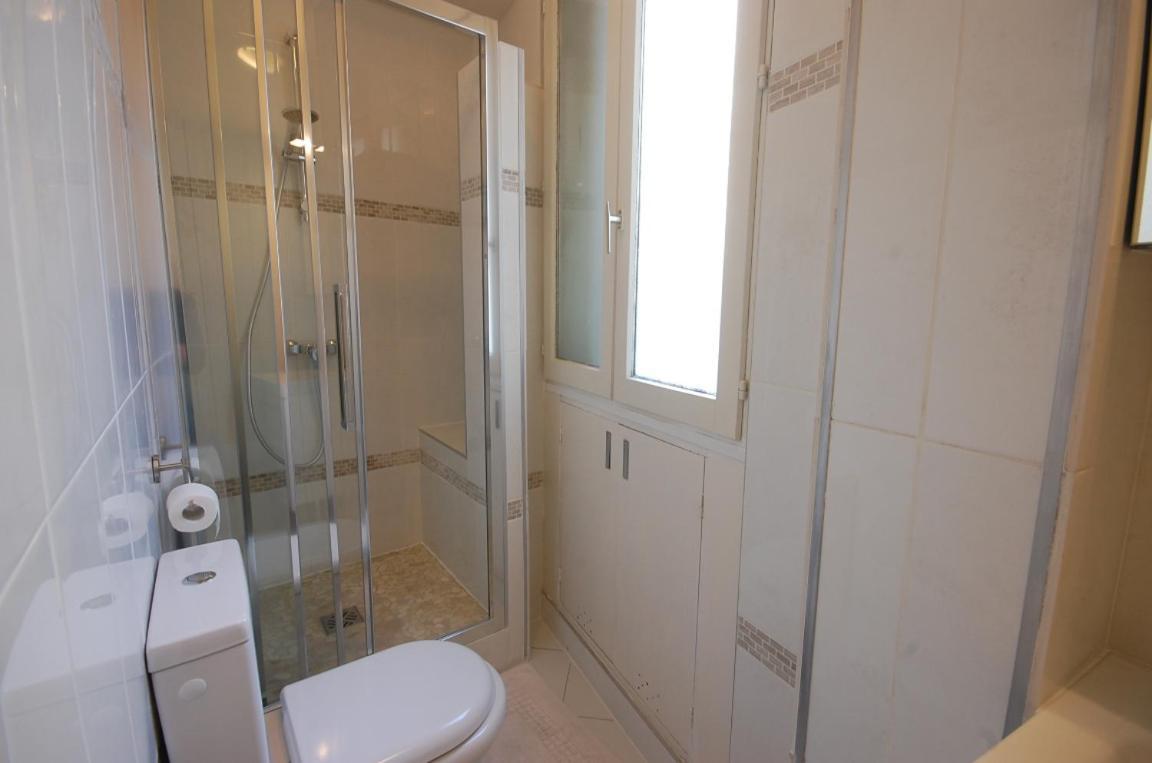 Rue Guersant Apartment